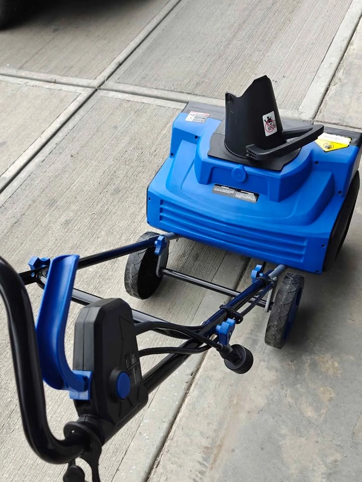 Snow Joe SJ624E-ES 21-Inch Electric Snow Thrower - photo 2