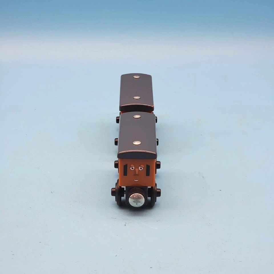 Thomas Annie & Clarabel Light-Up Reveal (2015) Wooden Railway - photo 4