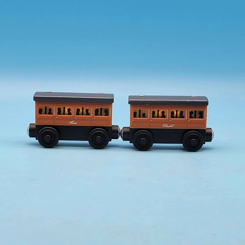 Thomas Annie & Clarabel Light-Up Reveal (2015) Wooden Railway - photo 5