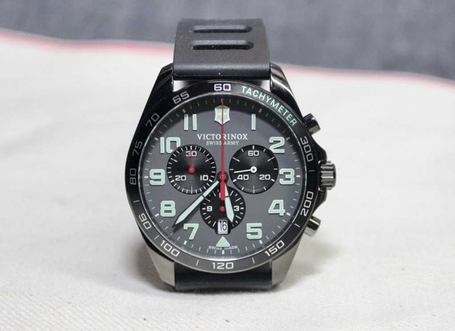 Victorinox FieldForce Chronograph 2026
