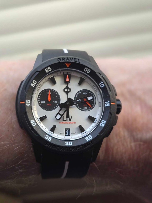 Liv Gravel 002 Panda Swiss Chronograph - photo 2