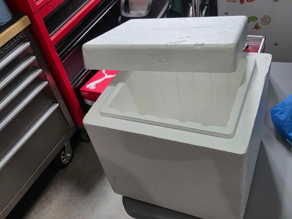 Styrofoam Box - photo 2