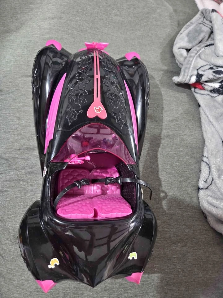 Monster High Car
