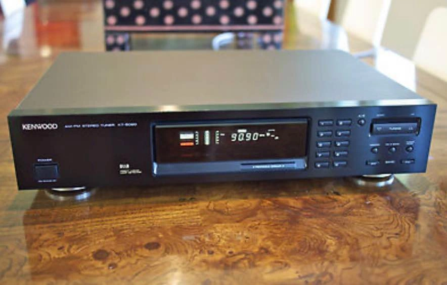 Audiophile Kenwood KT-5020 AM/FM Stereo Super Tuner - photo 3