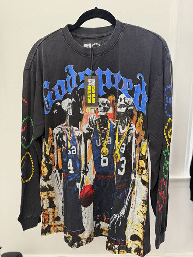 Godspeed Men’s Basketball Graphic Print Long Sleeve T-Shirt