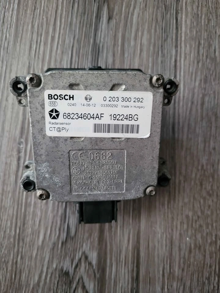 Bosch 68234604AF Adaptive Cruise Control Radar Sensor - photo 2