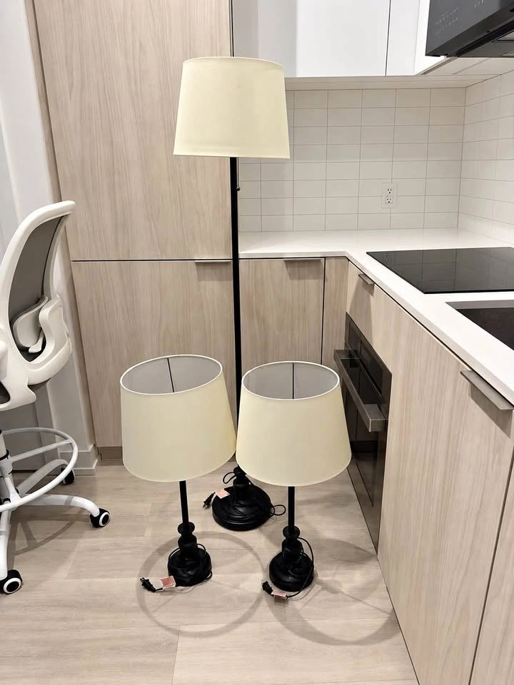 3-Piece Lamp Set – Floor Lamp + 2 Table Lamps