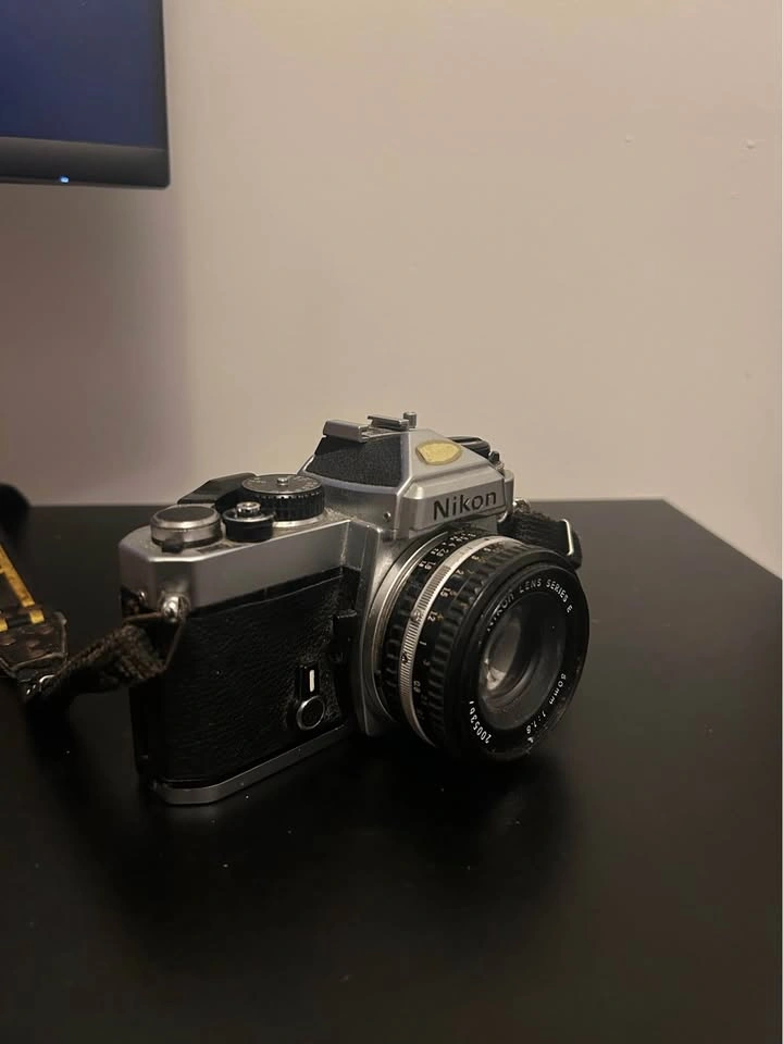 Nikon FE Film Camera - photo 2