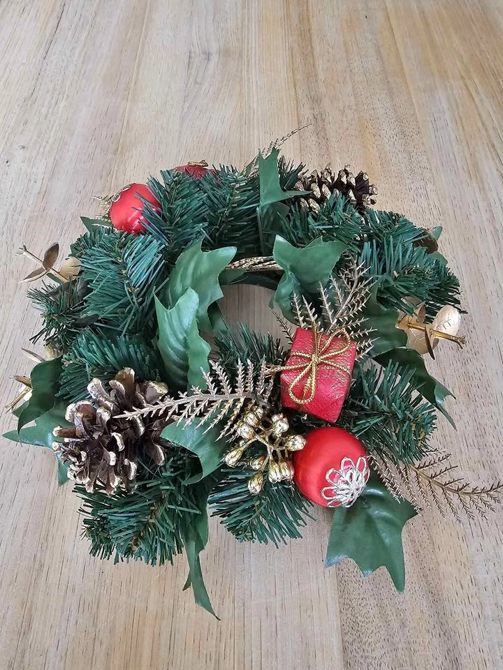 Vintage Christmas Candle Ring