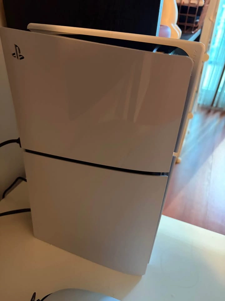 PS5 Digital with Dualsense Edge controller - photo 4