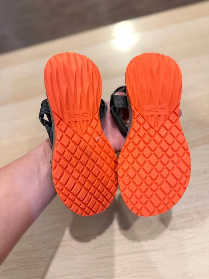 Carter's Light up Sandals size 12 - photo 2