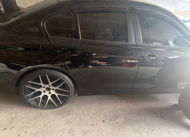2012 BMW 320i - photo 2