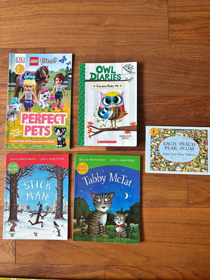 Kids Reader $3 each ($12 it take all)