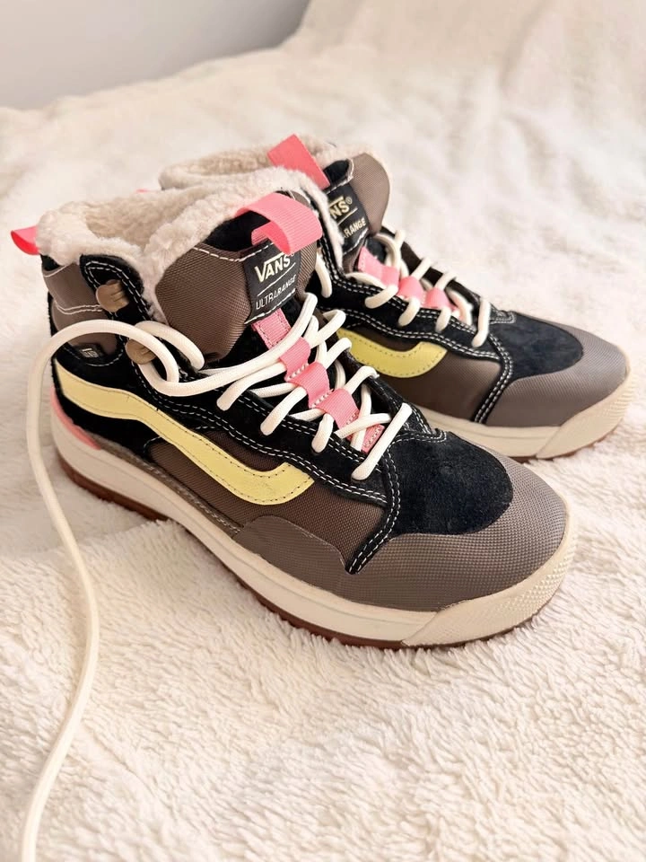 Vans winter boots
