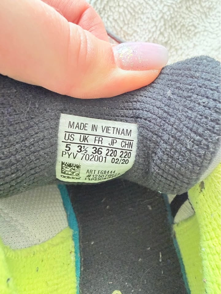 Boy’s sneakers - photo 4