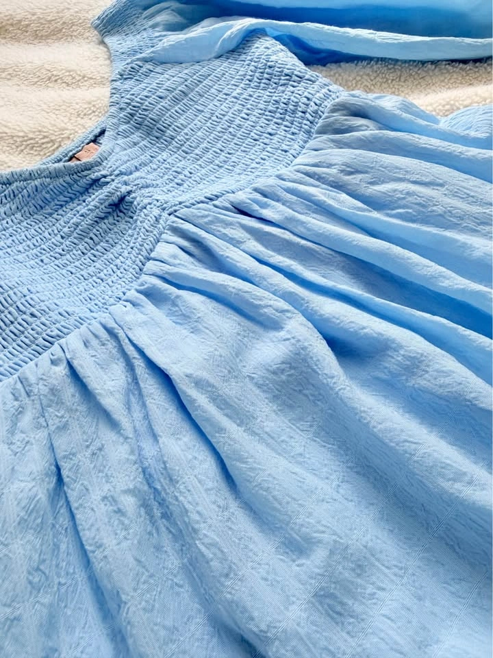 Woman’s dress - photo 4