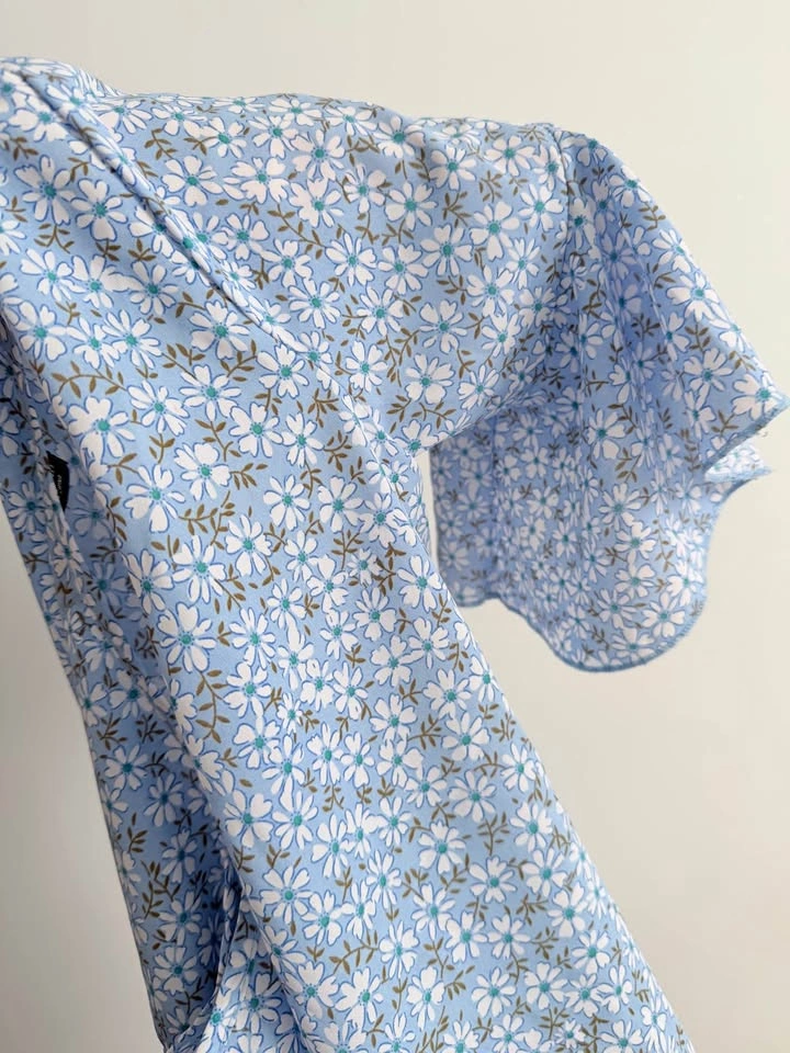 Woman’s top - photo 5