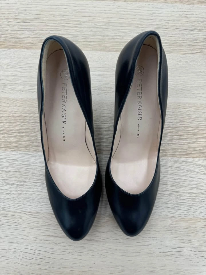 NEW Peter Kaiser leather high heels - photo 5
