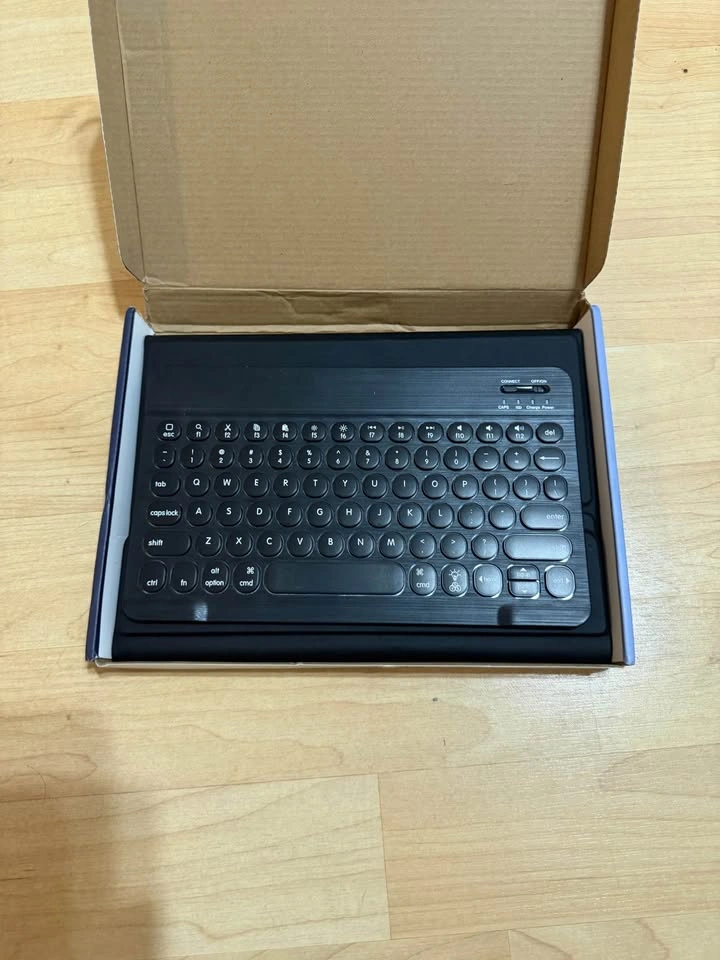 Backlit Keyboard Case for Samsung Galaxy Tab S10/S9 FE/S9 - photo 2