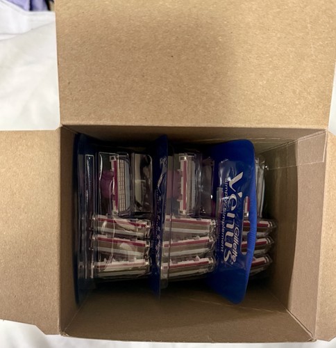 Gillette Venus Simply 3 Disposable Razors - 12 Pack - photo 2