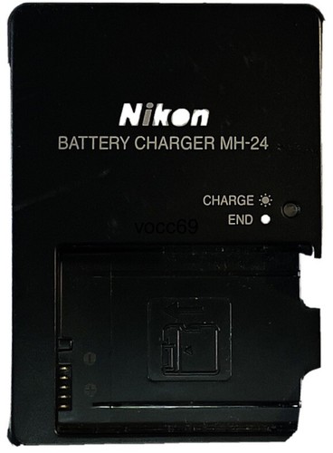 Nikon MH-24 Quick Charger