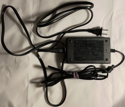 HP worldwide Power Adapter Model #: 0950-2435