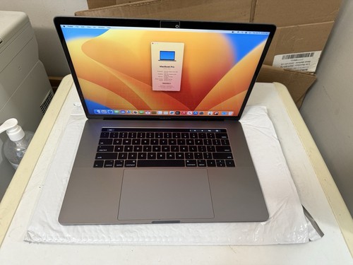 Apple MacBook Pro 15.4 Inch 2017 - photo 3