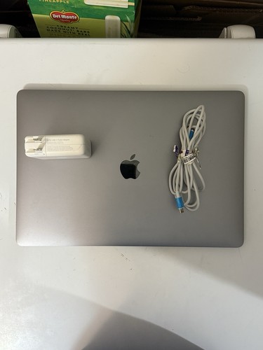 2017 Apple MacBook Pro - photo 4