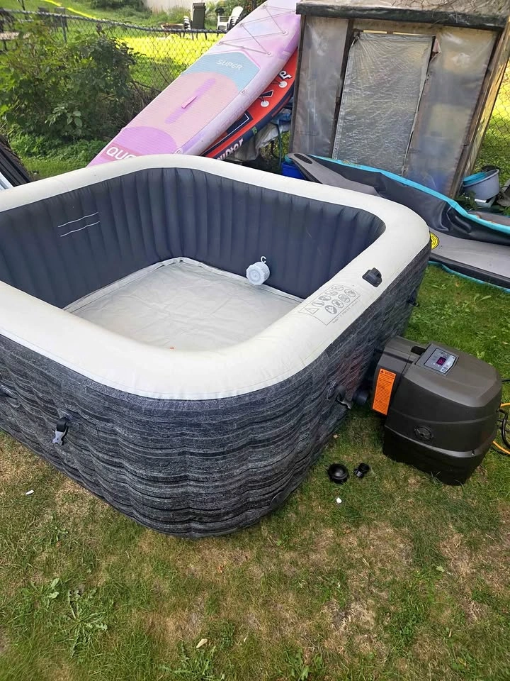 Intex PureSpa Inflatable Hot Tub – Complete Set + Extras