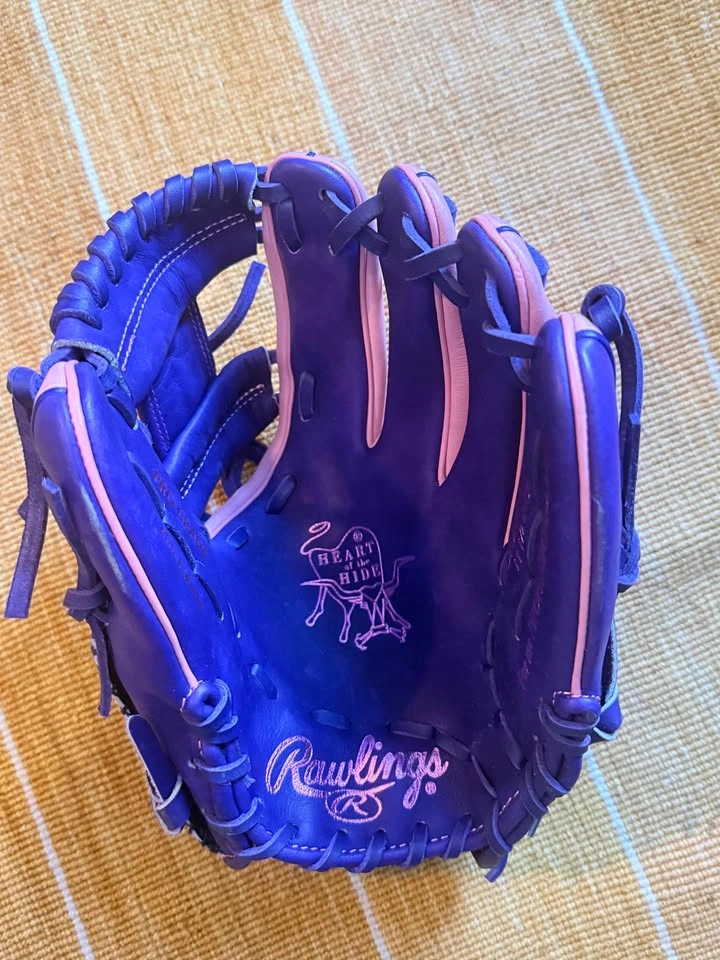 Rawlings Heart of the Hide 11.5” Baseball Glove – Pink/Purple - photo 3