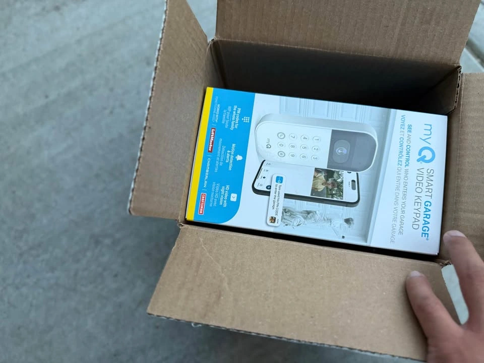 myQ Smart Garage Video Keypad + Power Adapter Kit - photo 3