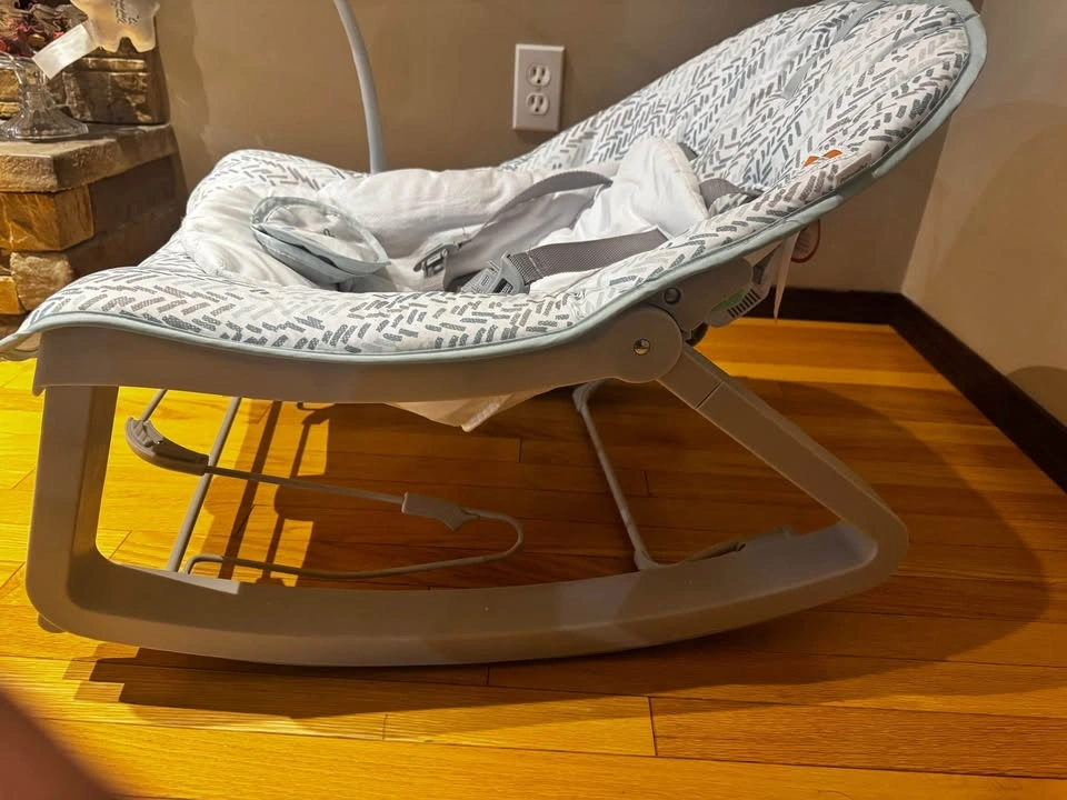 3-in-1 Grow with me Bounce & Rock seat - photo 2