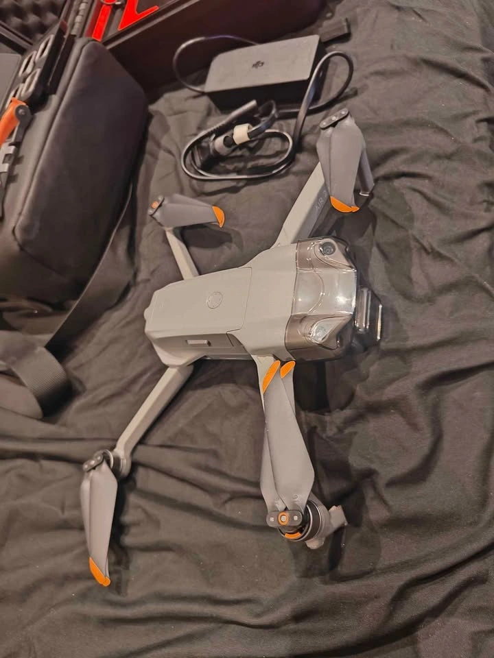 DJI Air 2S - Complete Combo with Premium Accessories - photo 5