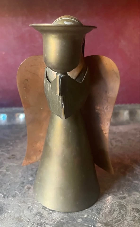 VINTAGE UNPOLISHED BRASS & COPPER 6" HIGH ANGEL CANDLEHOLDER - photo 3
