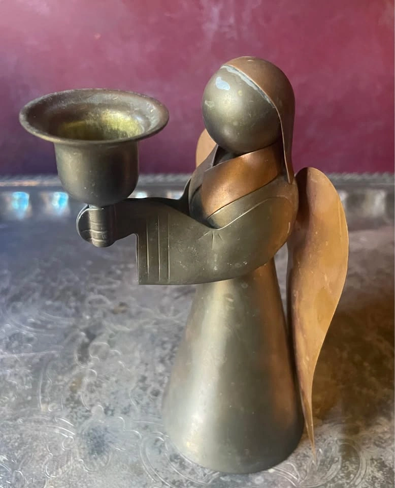VINTAGE UNPOLISHED BRASS & COPPER 6" HIGH ANGEL CANDLEHOLDER - photo 5