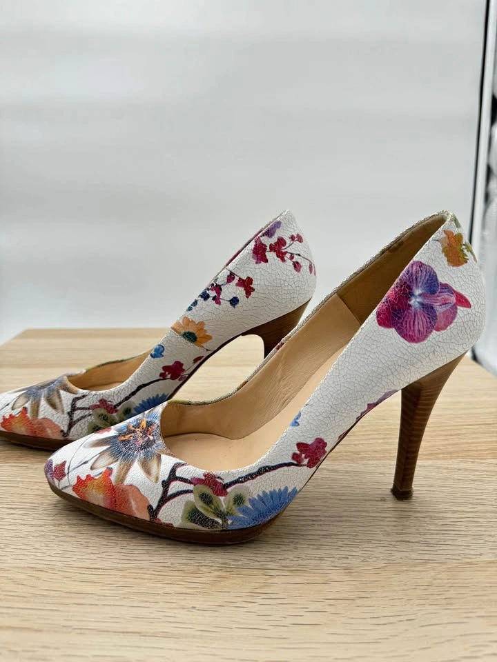 Peter Kaiser leather High Heels