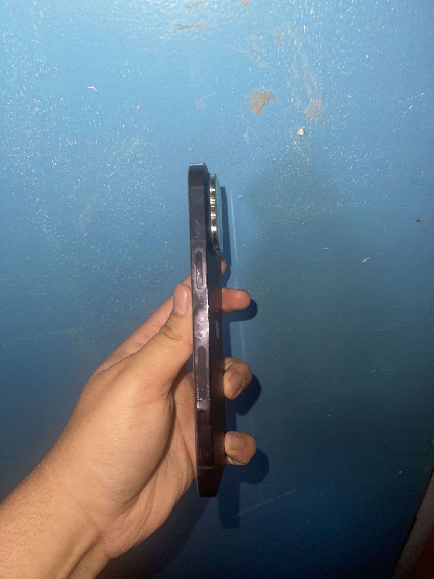 iPhone 14 Pro Max - photo 3