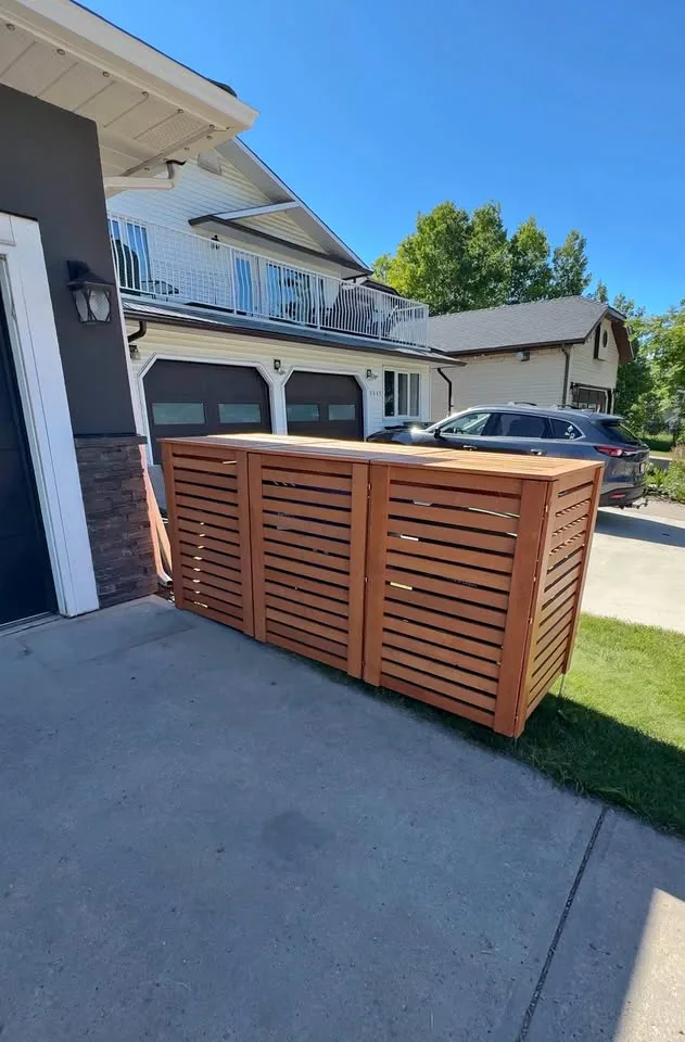 Custom Outdoor Bin Enclosures thumbnail