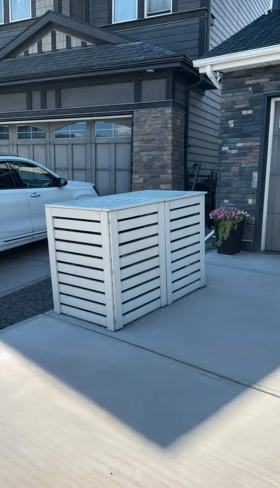 Home & Garden Wooden Garbage Bin Enclosure image indicator(3)