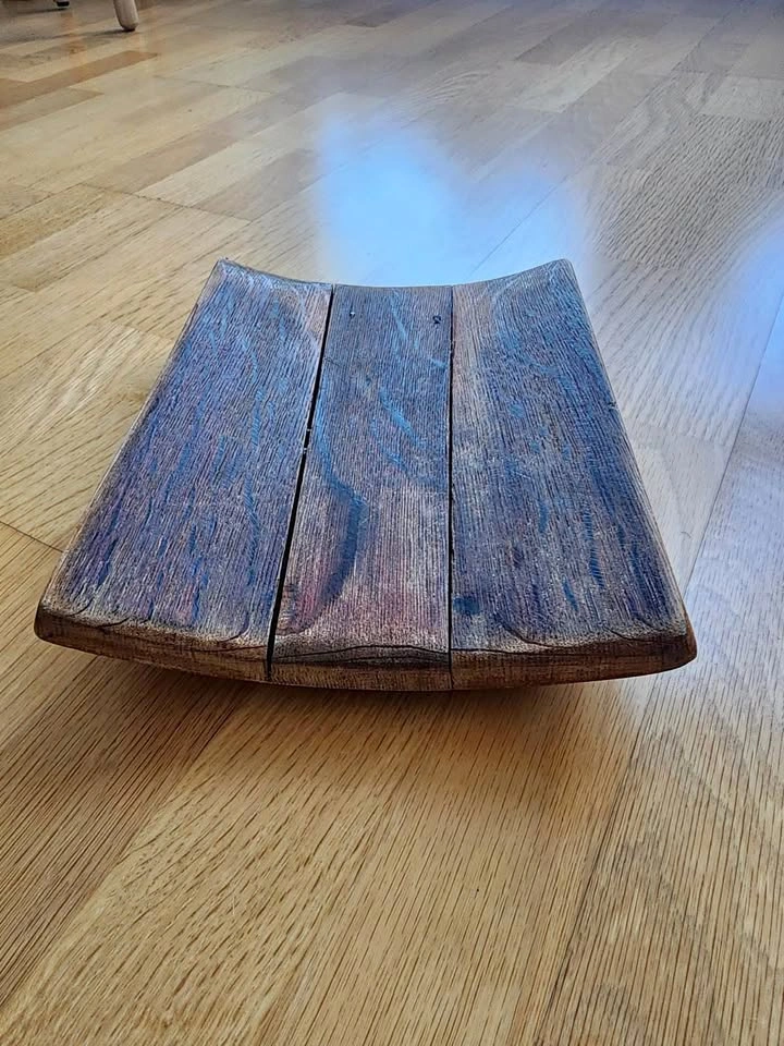Cheese board / wooden board