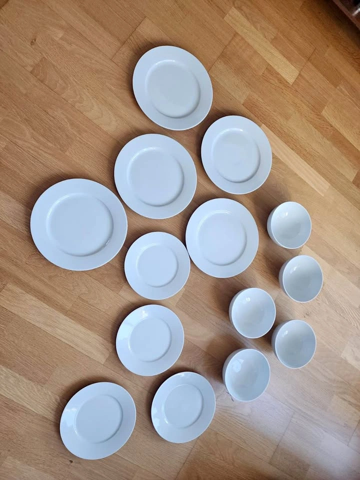 Dinner Ware, plates bowls