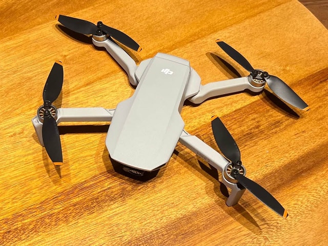 DJI Mini 2 Fly More Combo – Excellent Condition – Never Crashed - photo 3
