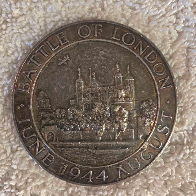 The Battle of London, 1940-1941 & 1944 Commemorative Medal