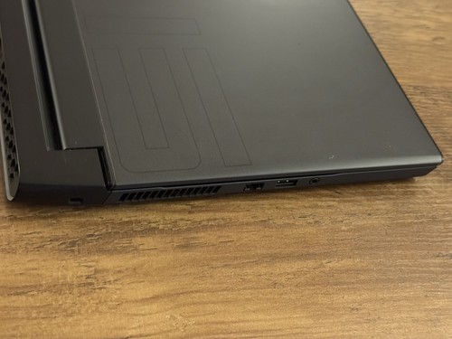 Alienware M15 R3 15in i7-10750H 16GB 512GB SSD RTX 2070 - photo 5