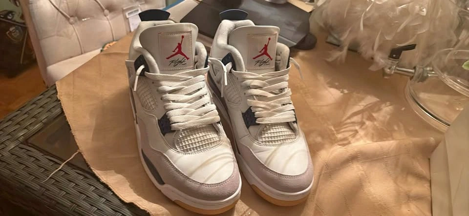 Jordan 4 navy blue sb