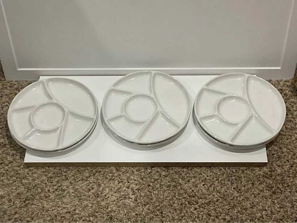 Fondue Plate Set - keeps everything separated - Set of 6 image indicator(5)