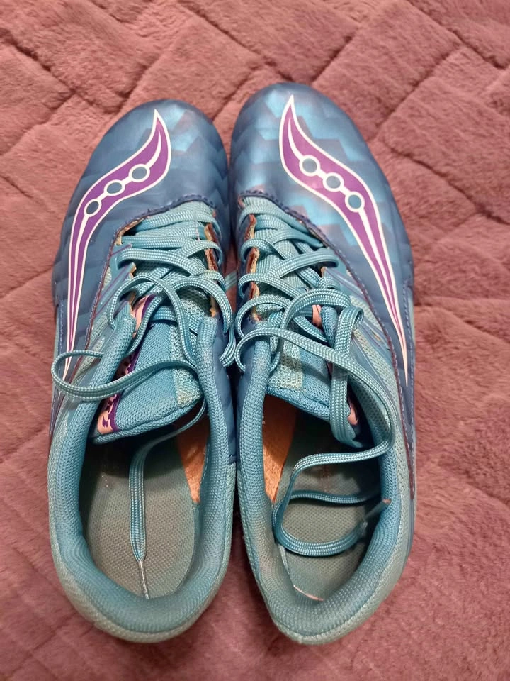 Track and field cleats size 8.5