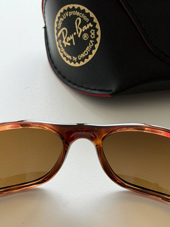 Ray-Ban Sunglasses – Brown Frame (RB4115) - photo 5