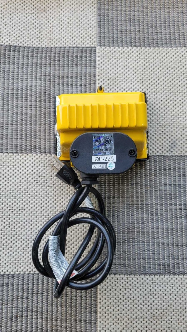 QH-225 Halogen Work Light - photo 2