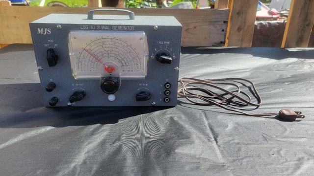 MJS LSG-10 Signal Generator - photo 4